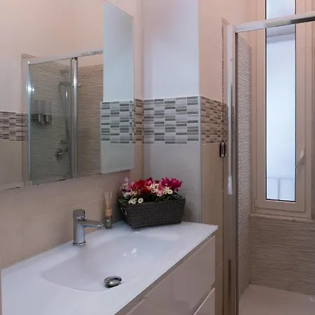 Platform1 Guest house 4*